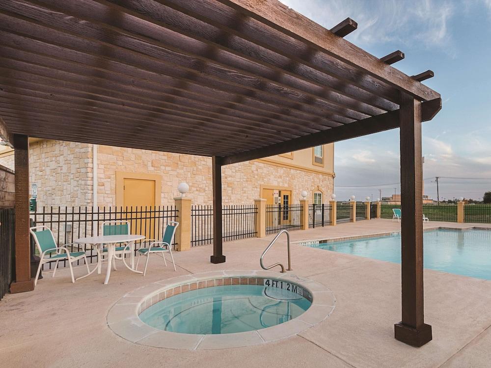 Hotel La Quinta By Wyndham Waxahachie Exterior foto
